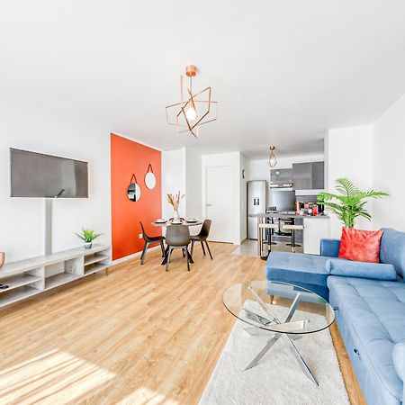 Massy Serenity - 64M2, Terrace, Balcony, Parking Eksteriør bilde