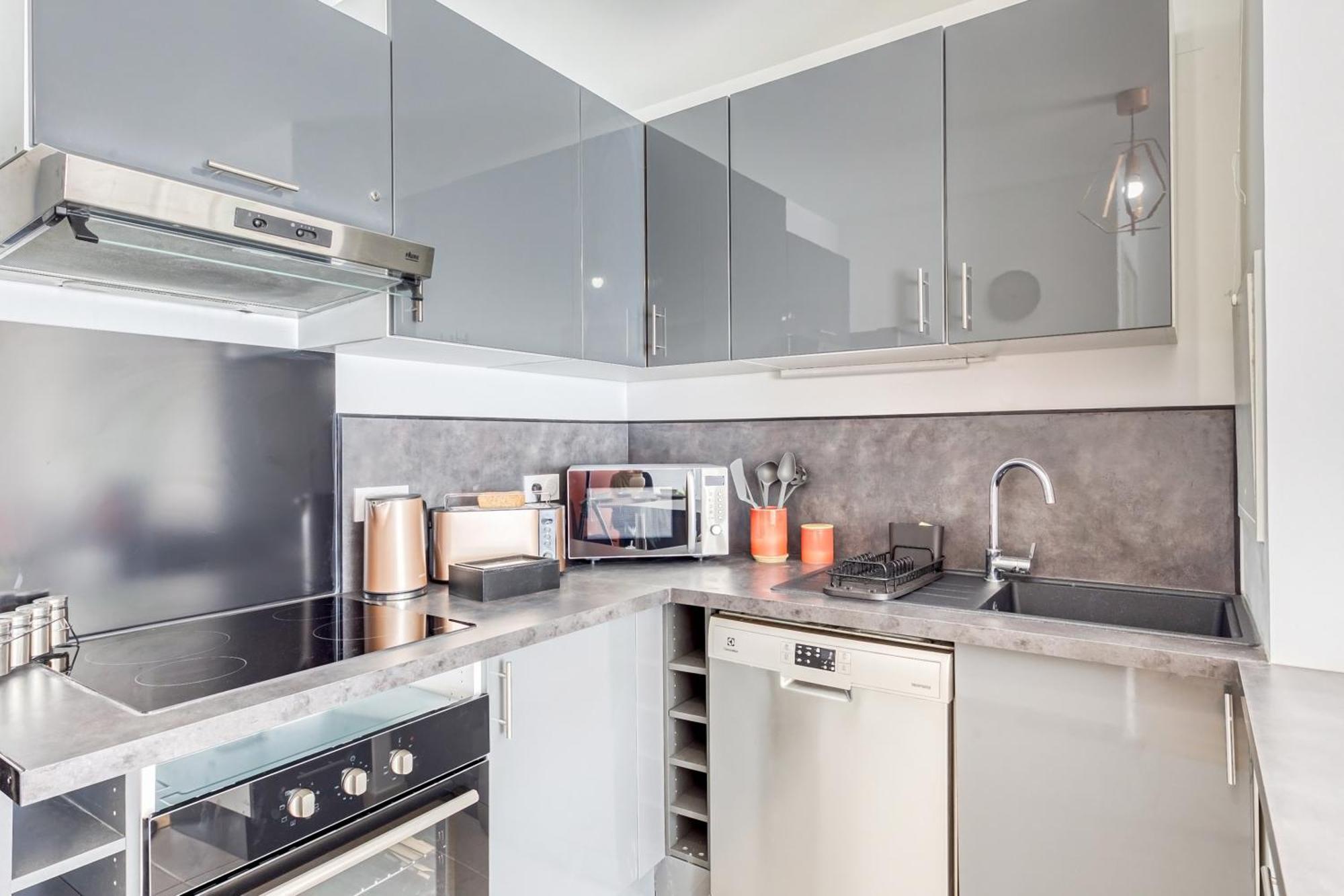 Massy Serenity - 64M2, Terrace, Balcony, Parking Eksteriør bilde