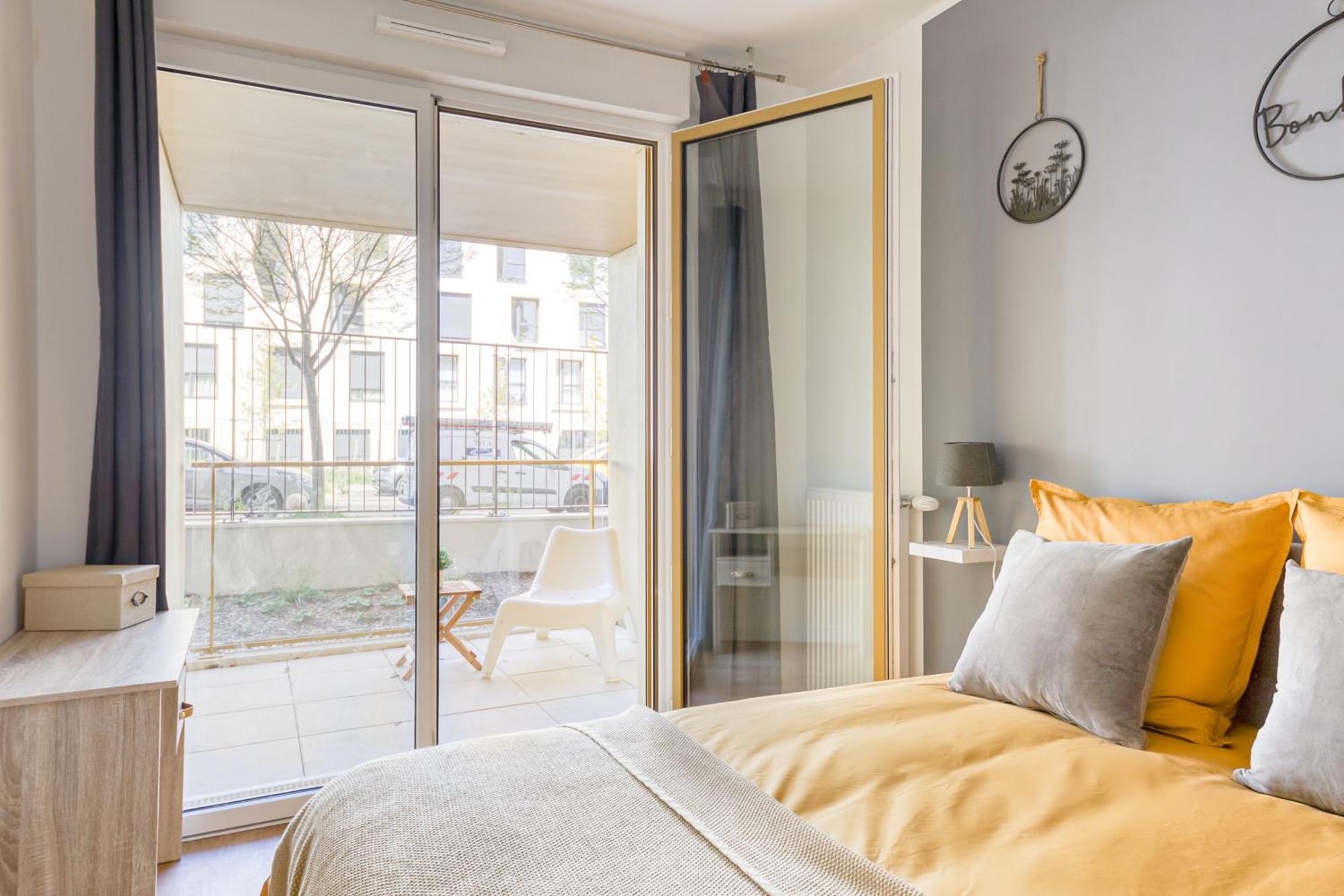Massy Serenity - 64M2, Terrace, Balcony, Parking Eksteriør bilde